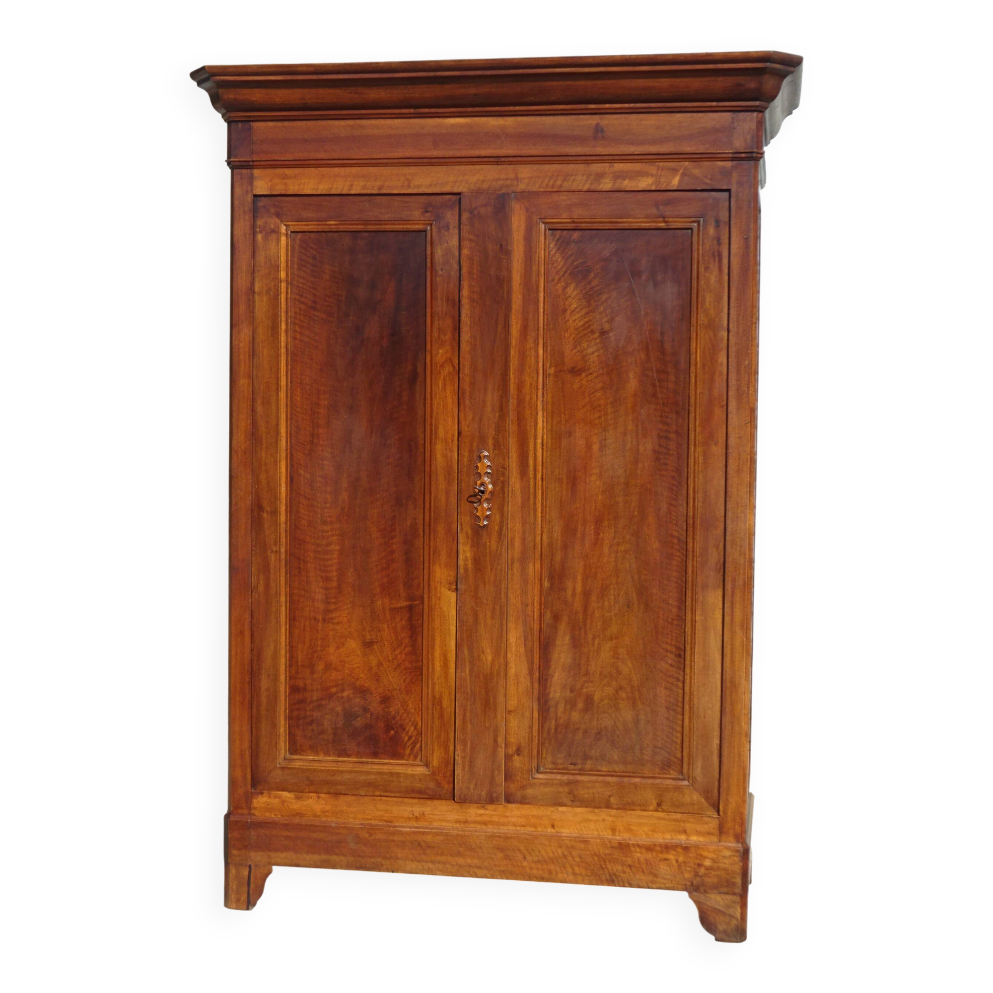 Large Louis Philippe wardrobe in solid walnut