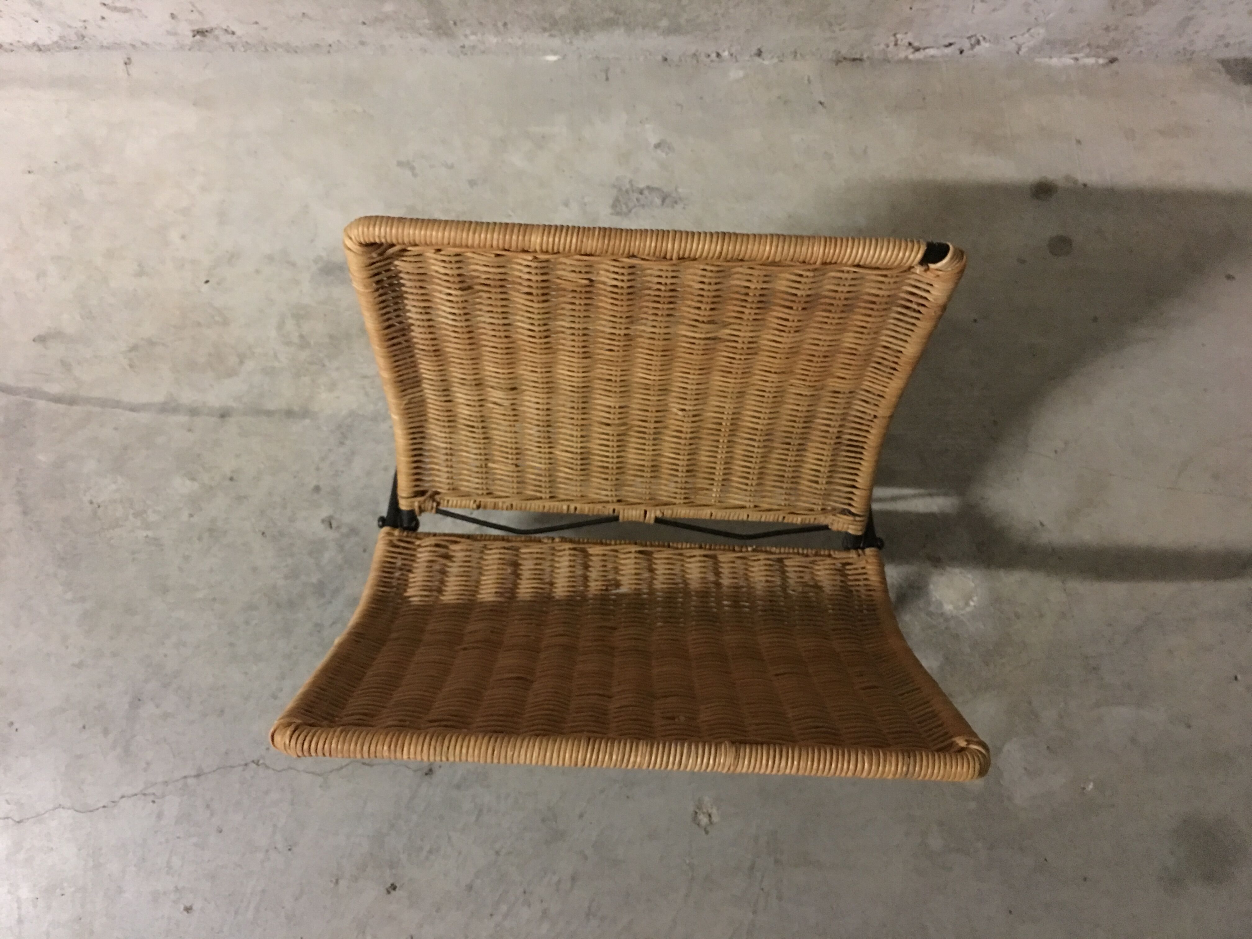 Magazine rack 60 years