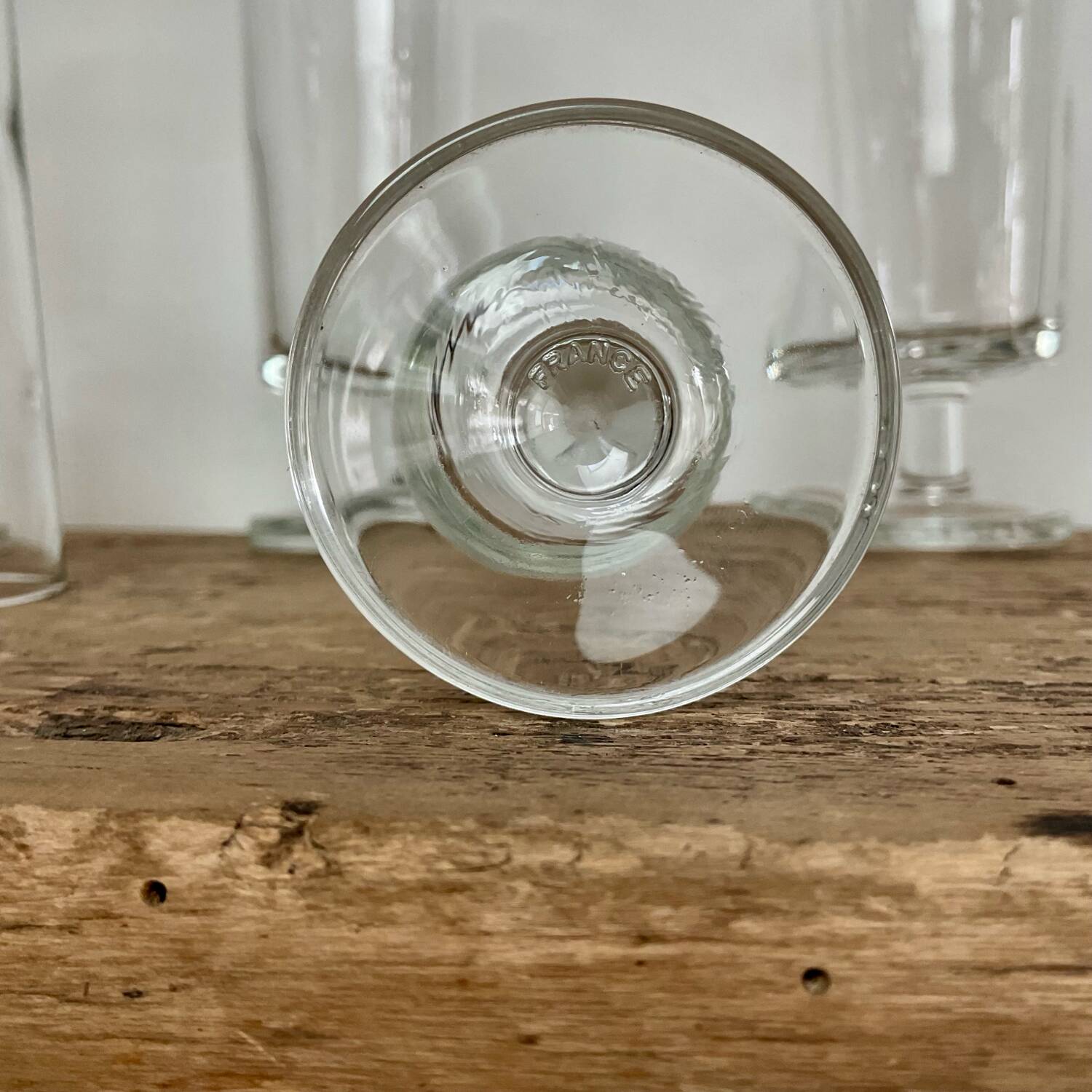 6 vintage Luminarc flutes