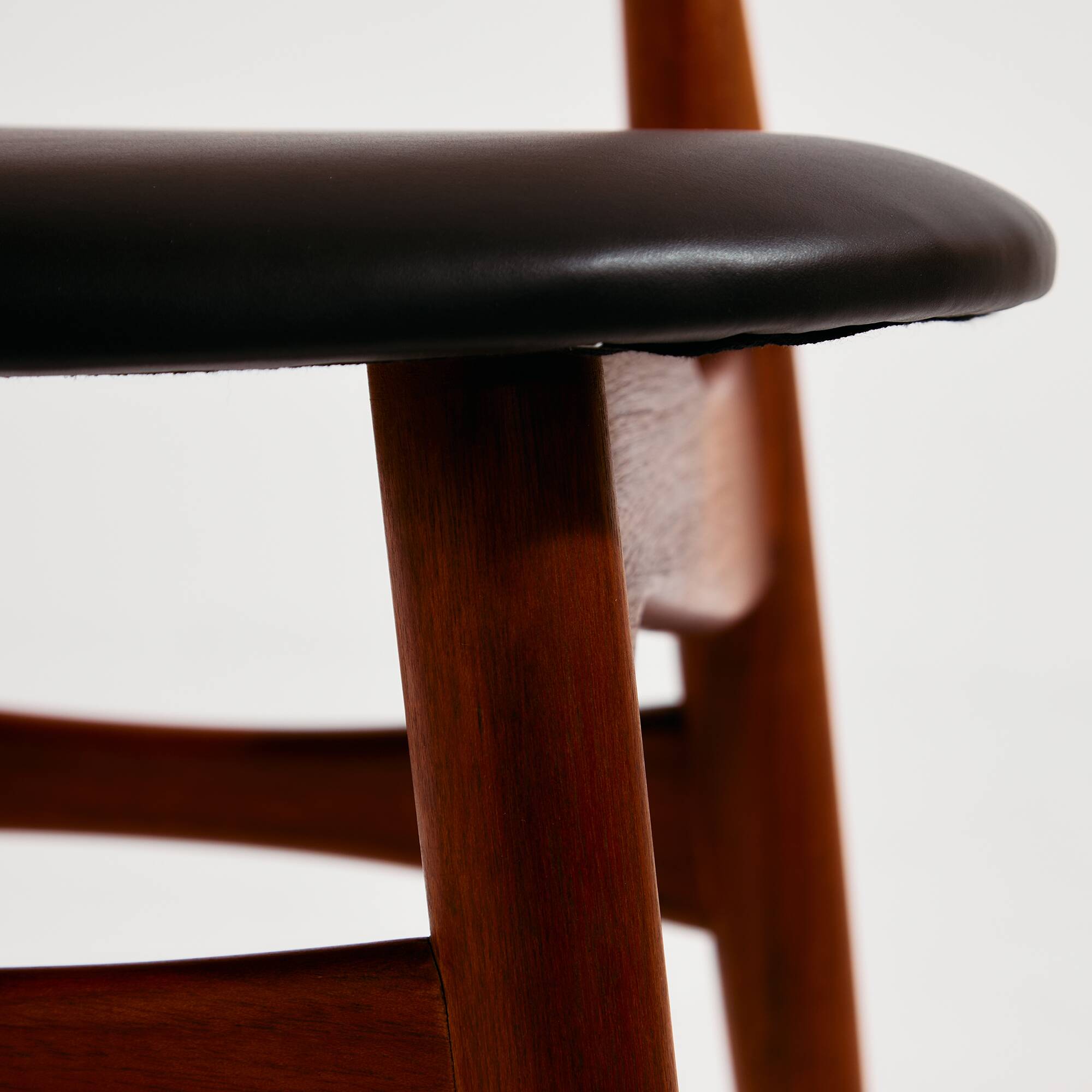 MK9478 CH33 dining chair by Hans J. Wegner for Carl Hansen & Søn, Set of 6