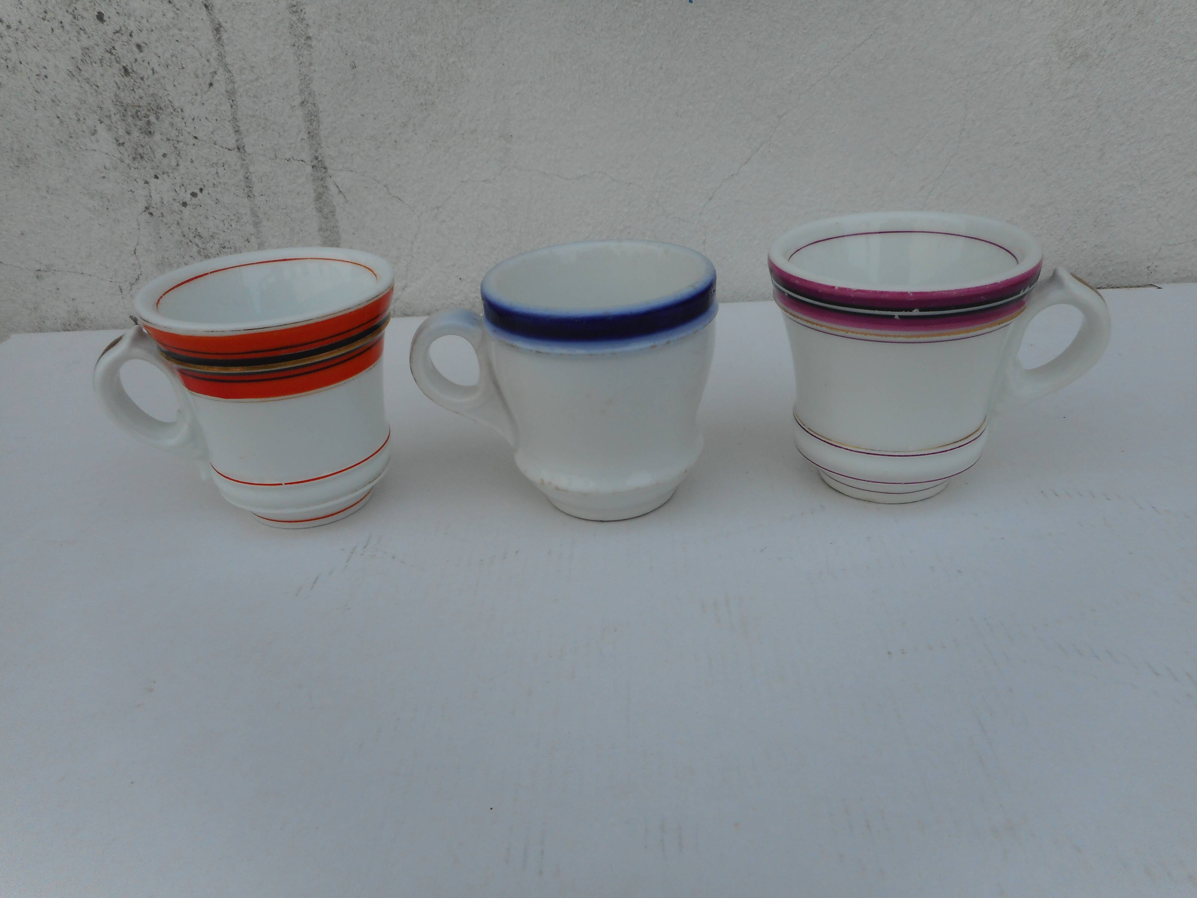 Three old Brulots cups