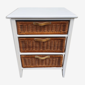 Wicker dresser