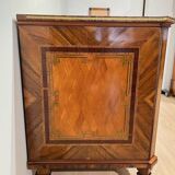 Austrian Louis XVI Commode in Walnut Veneer with Inlays and Gold Plate, 1790s