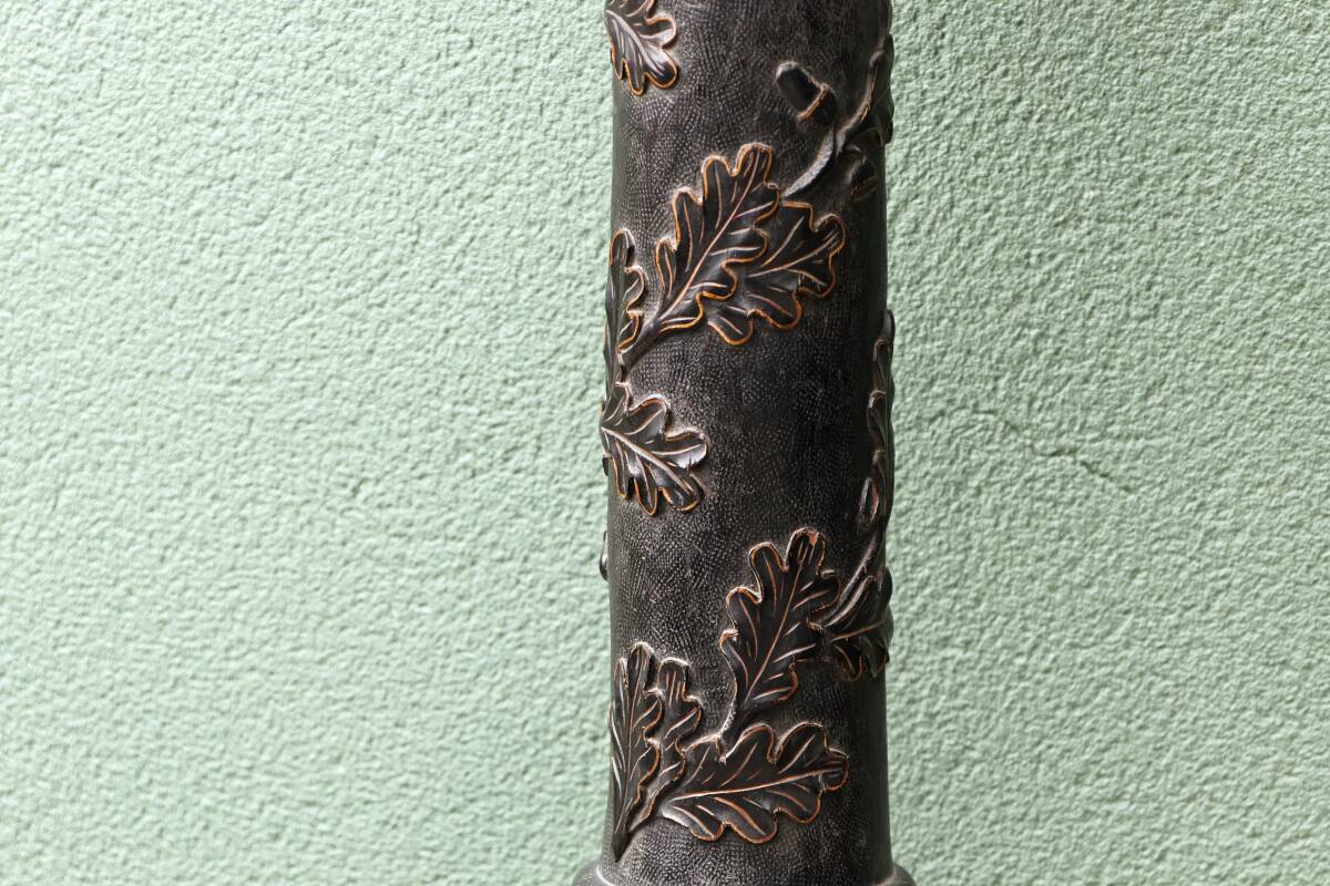 Napoleon 3 carved wooden column oak leaves