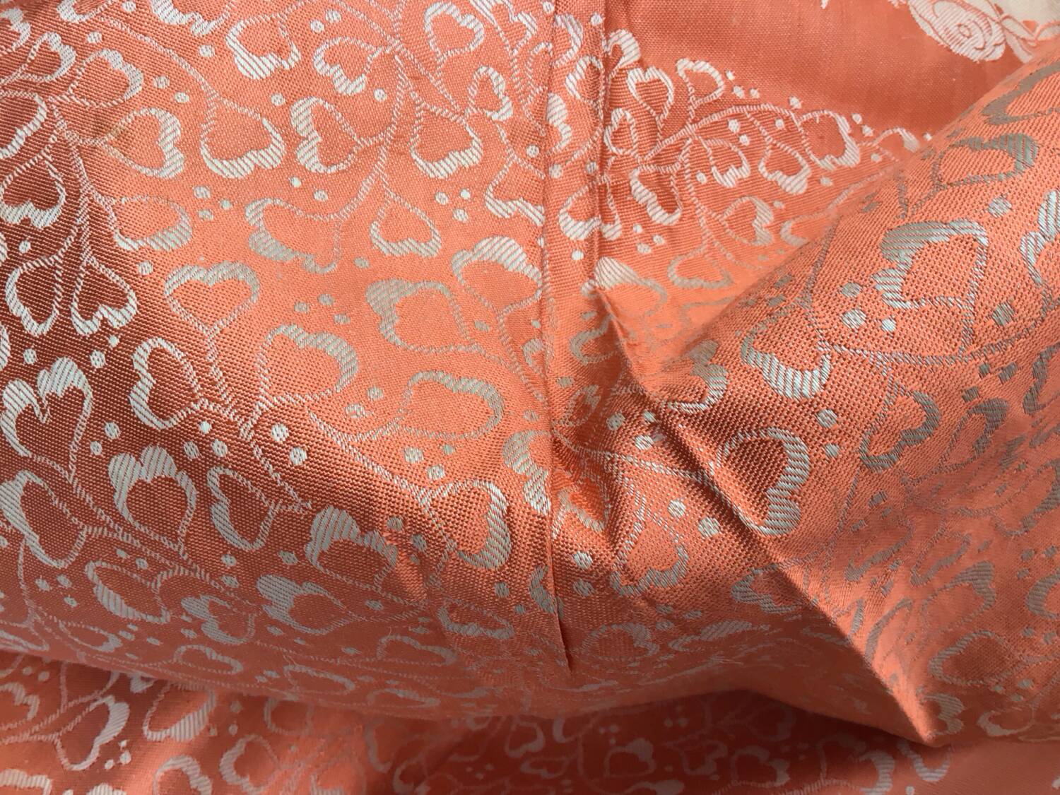 Coral butterfly tablecloth and 12 napkins
