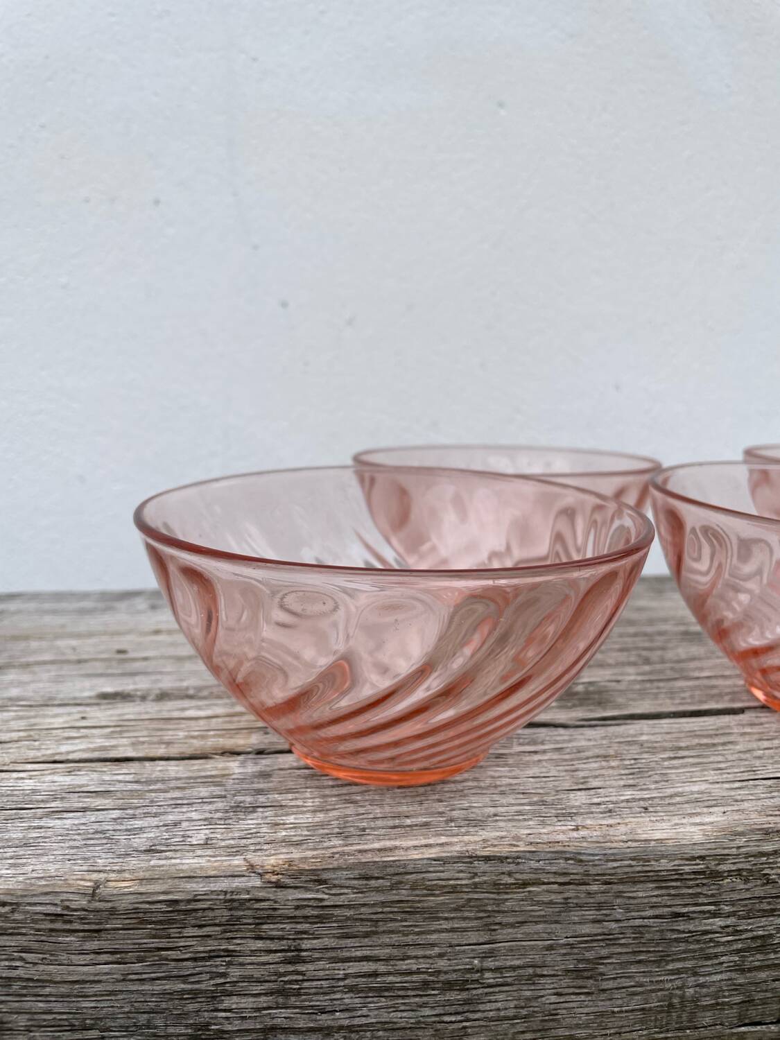 4 bols Rosaline en verre rose