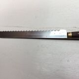 Bread knife