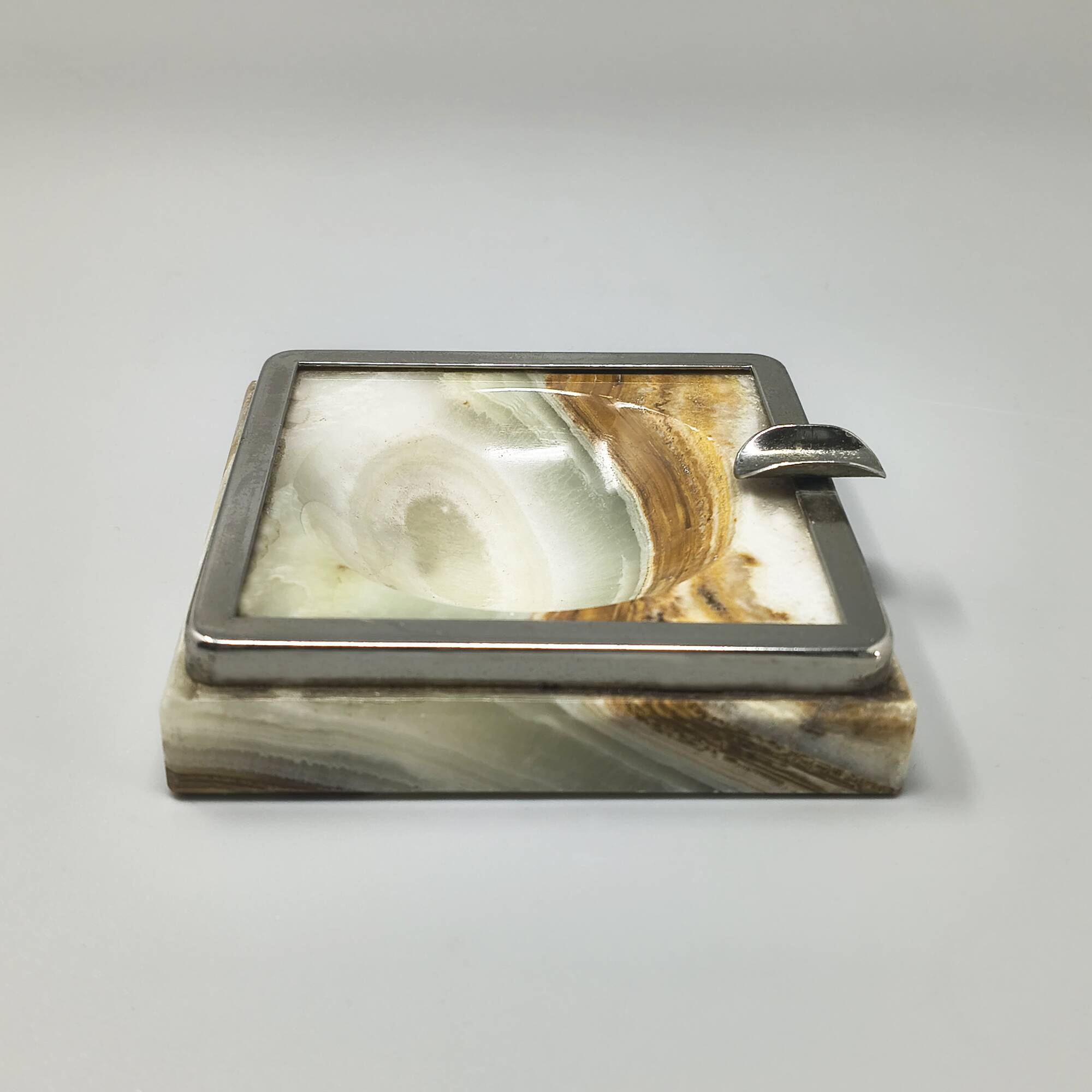 Nécessaire de fumeur italien en onyx, années 1960