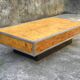 Table basse en loupe d'orme années 70