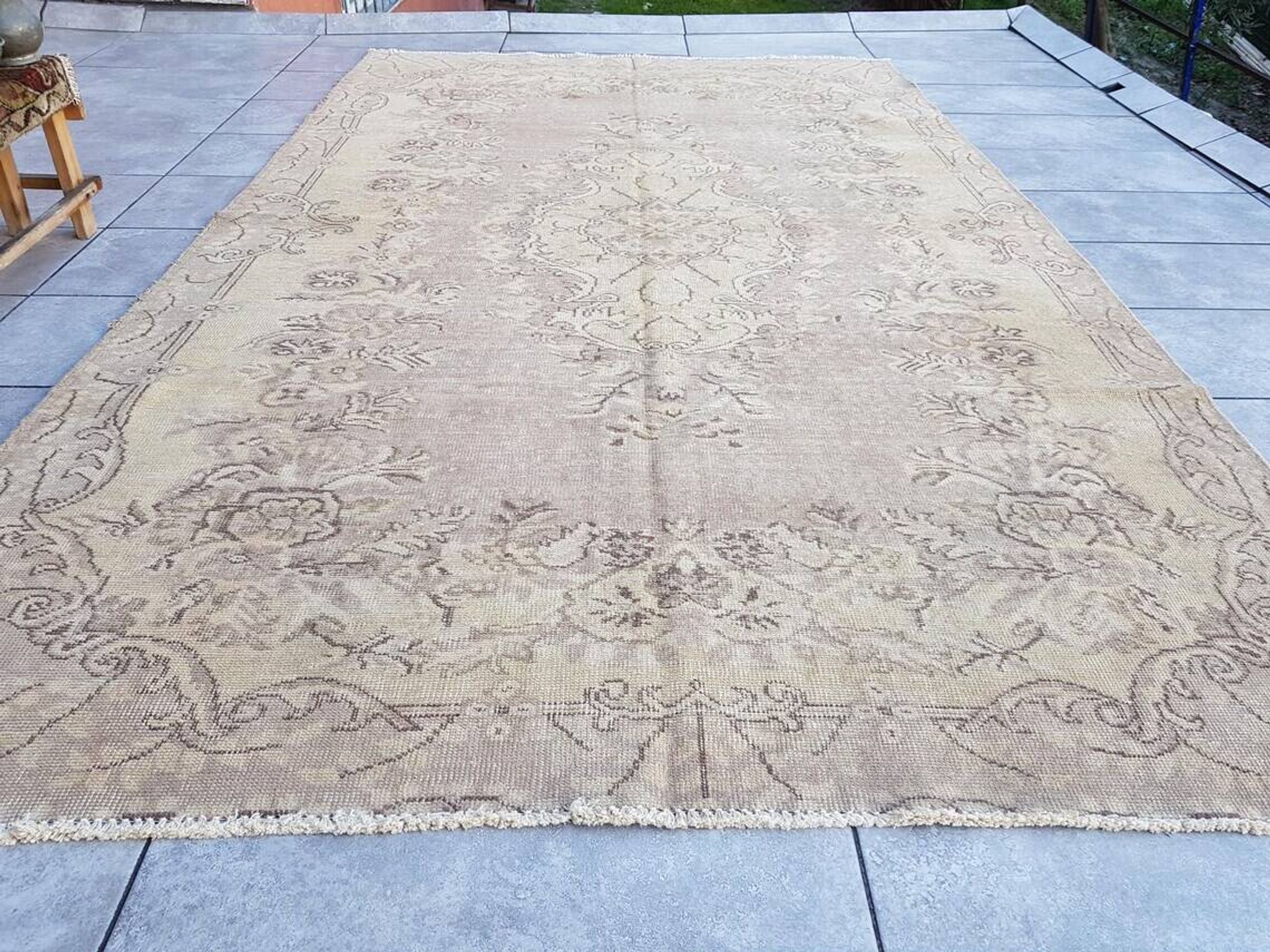 Tapis floral vintage beige sku v623
