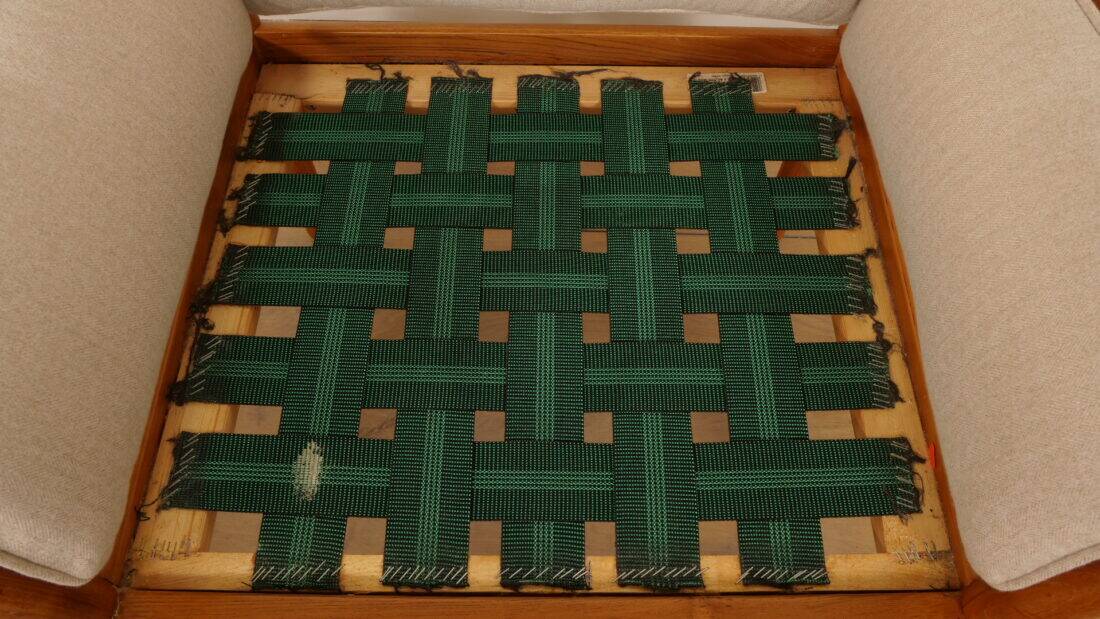 Set of 2 vintage armchairs | Illum Wikkelsø for Silkeborg | Model Genius | Teak