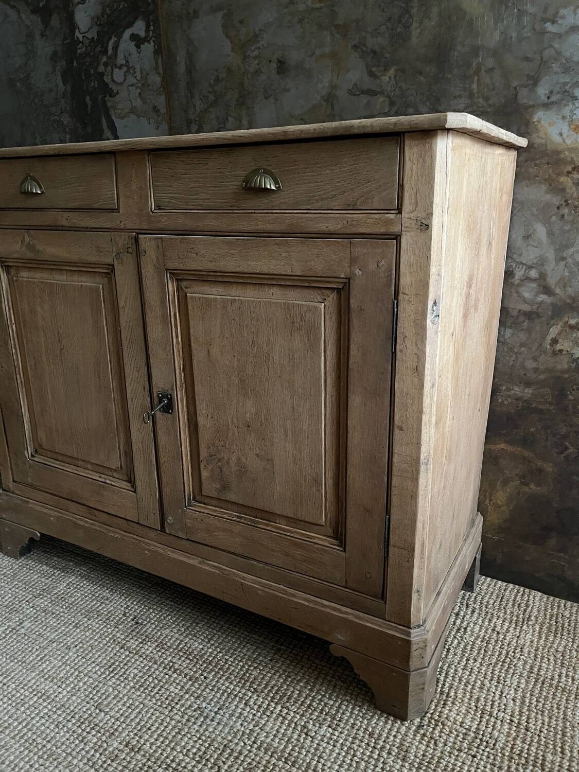 Parisian buffet in raw wood