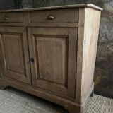 Parisian buffet in raw wood