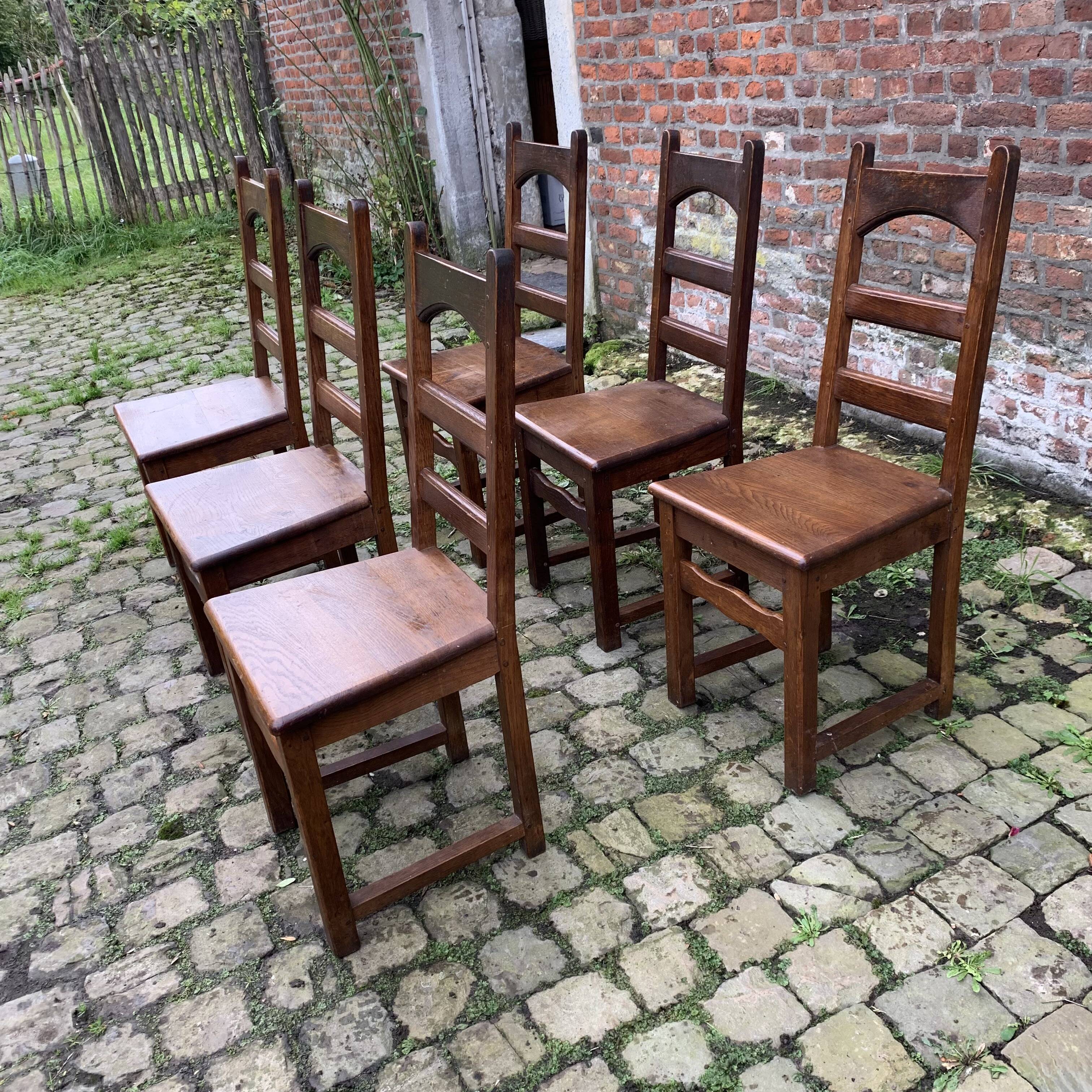 Set of 6 oak chairs