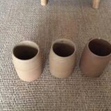 3 stoneware mugs