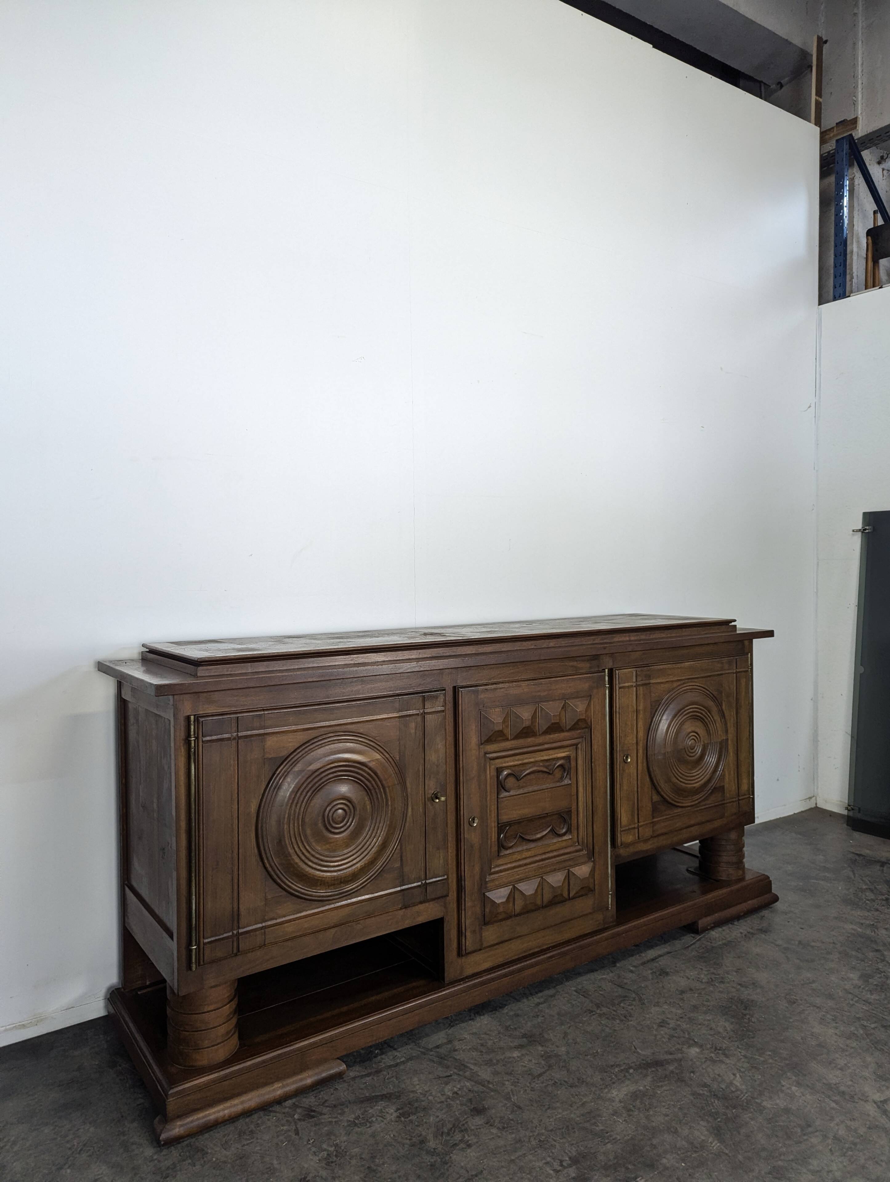 Enfilade by Etienne Kohlmann in walnut