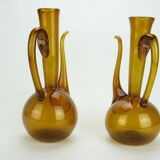 Rare pair of blown pitcher, with trace of pontil. Amber and bubbled glass. The beaks are very thin. 2