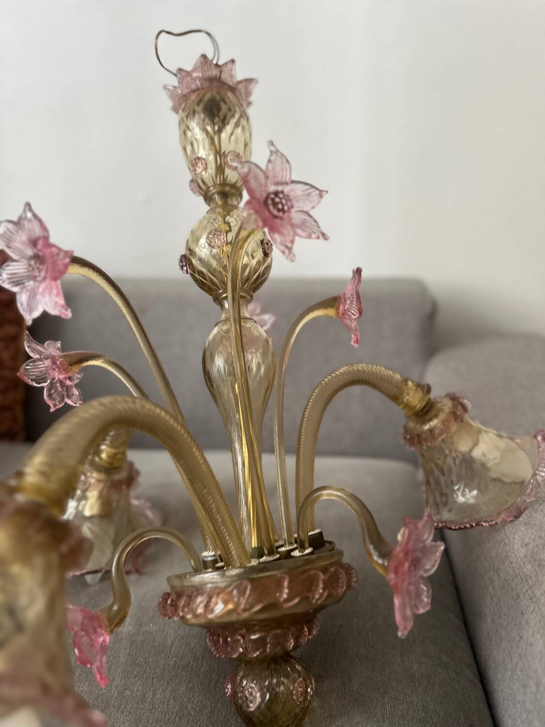 Murano glass chandelier Venetian flowers, circa 1950/1970 pink yellow