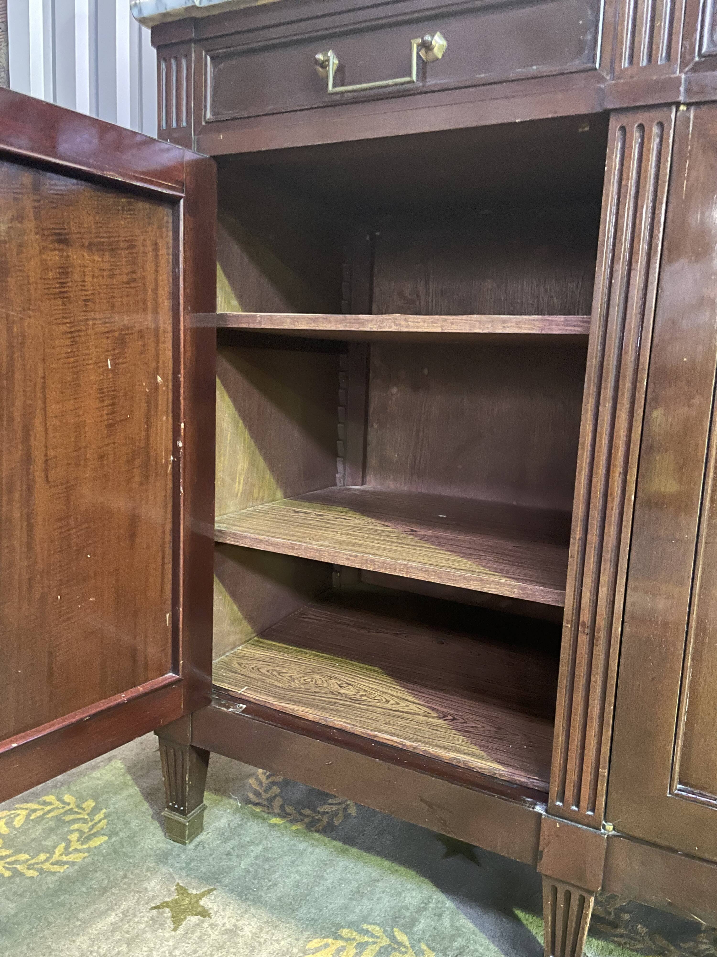 Mahogany enfilade in Louis XVI style