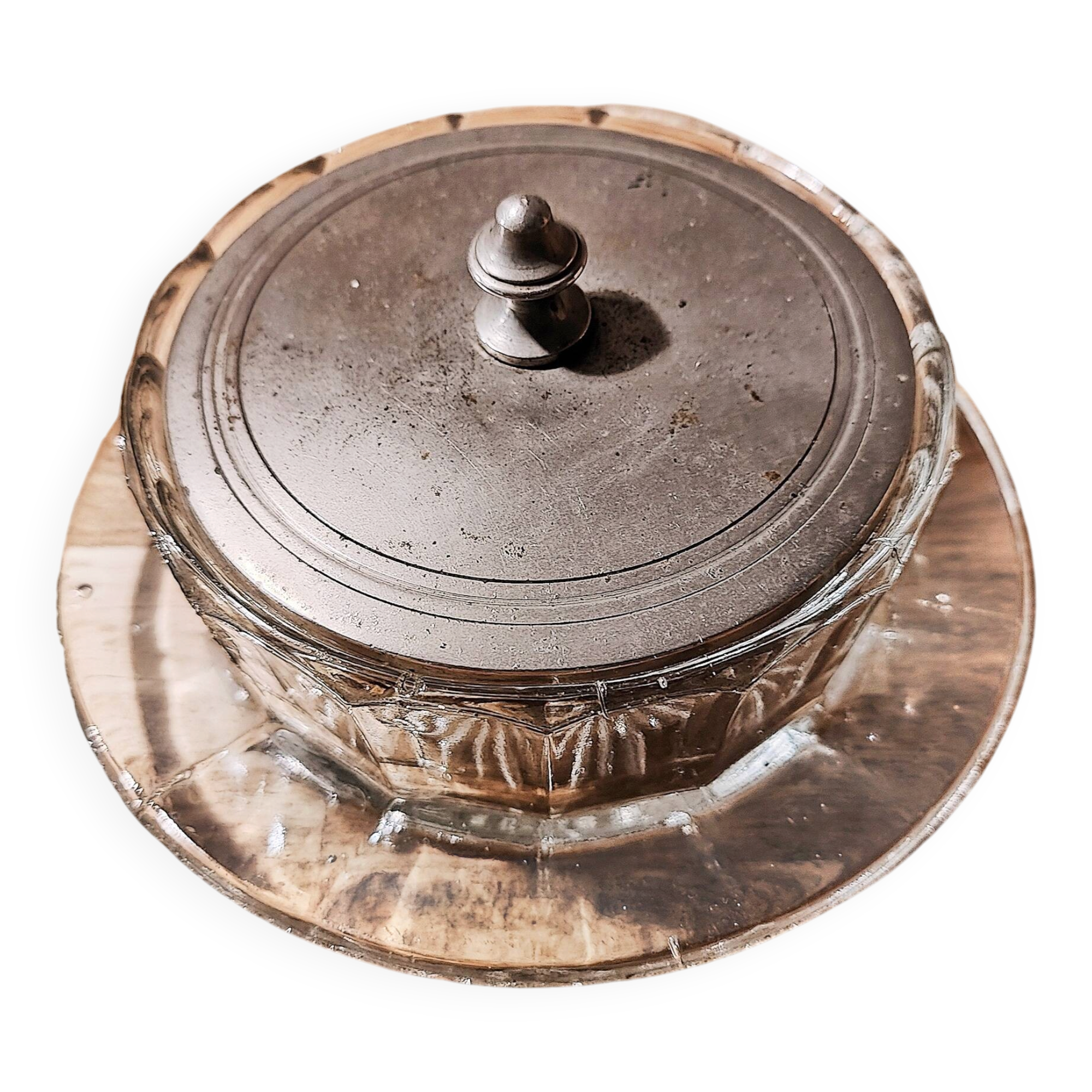 Bonbonniere or antique confectionery box
