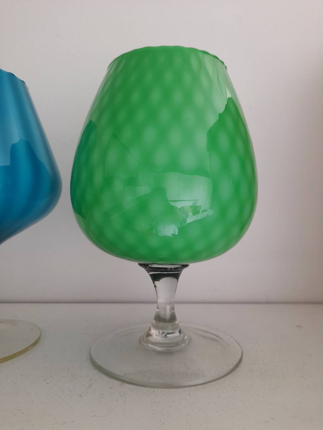 Lot de 2 vases en opaline italienne Empoli