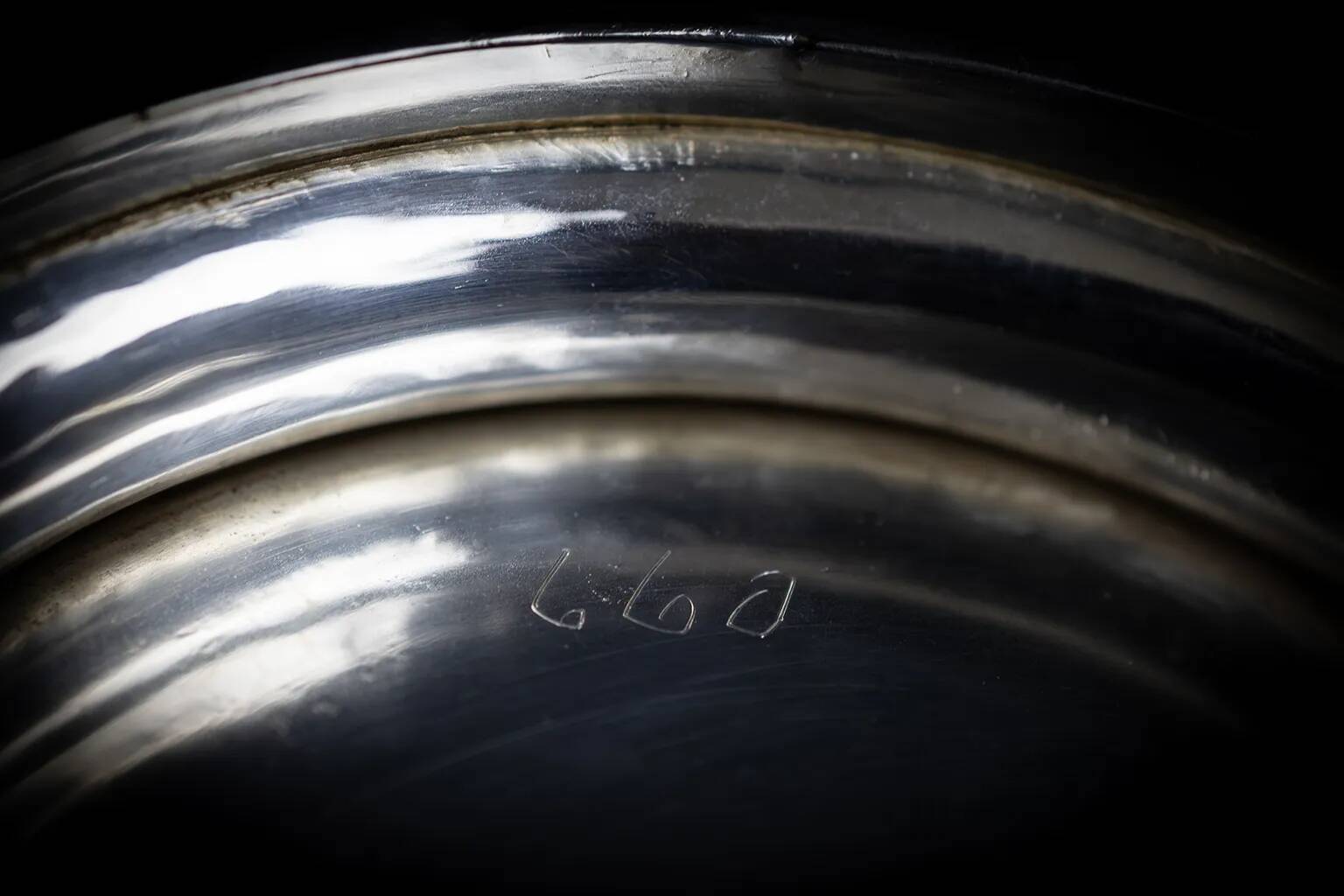 Silver-plated ice bucket with neoclassical appliqués, late 19th century.