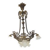 Lustre de style Louis XV en bronze et verre dépoli, XXème siècle