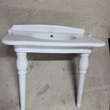 Old hidra porcelain sink