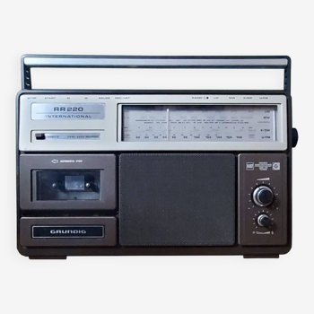 Grundig RR220 International, Allemagne