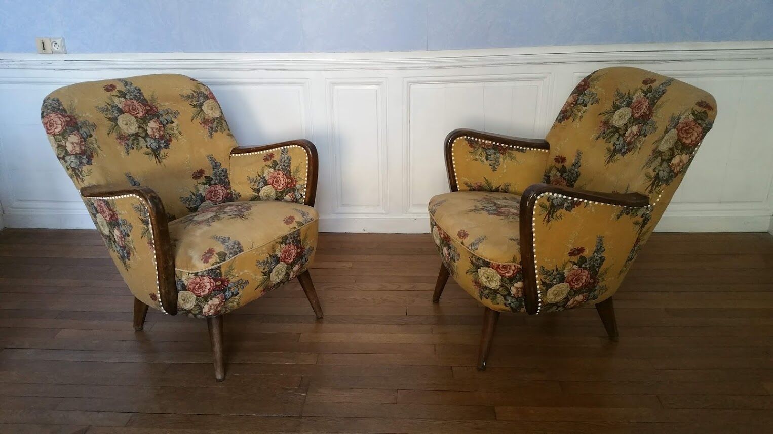 Armchair from the 50s and 60s vintage Italian