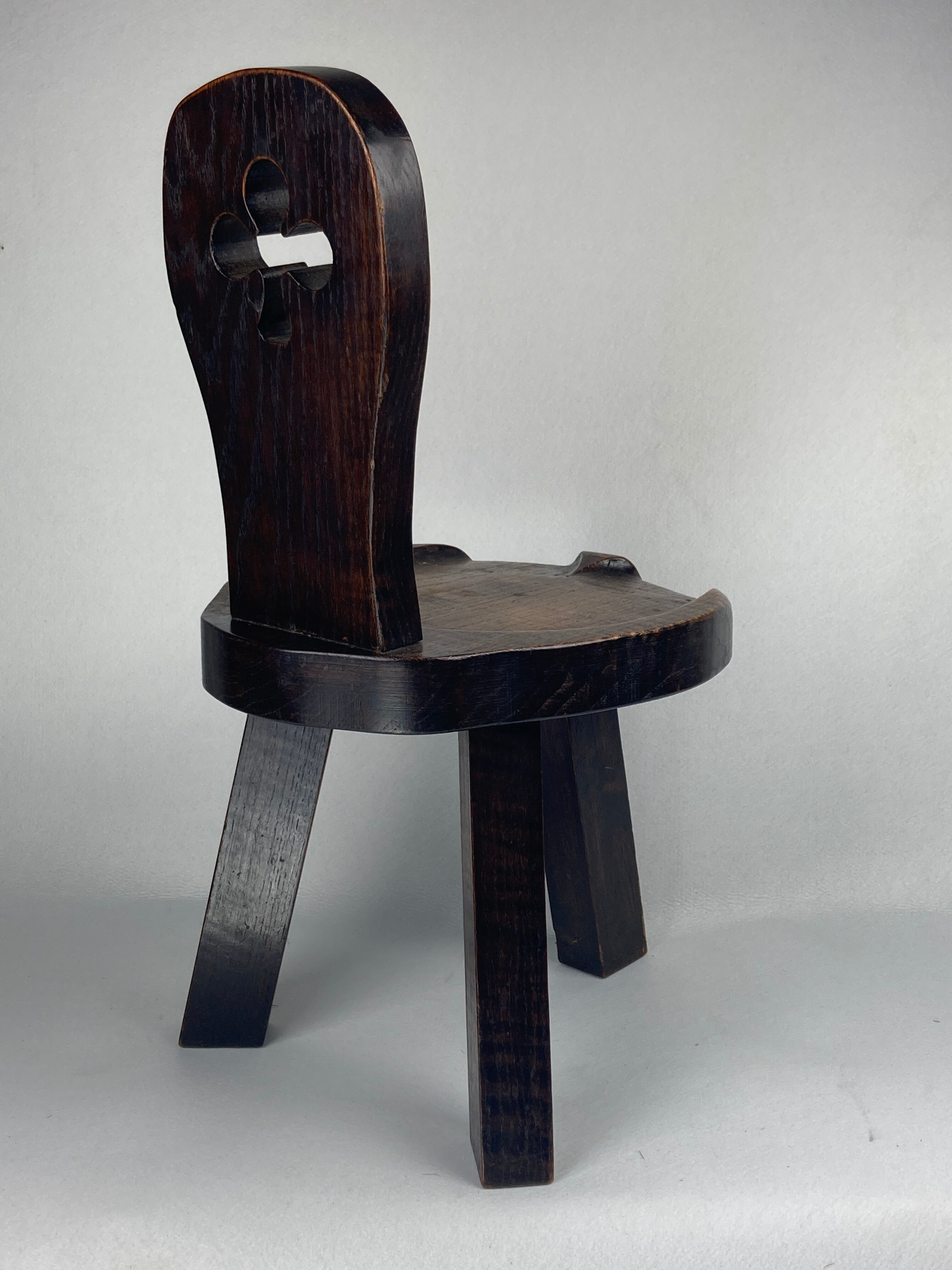 Sculptural oak brutalist chunky tripod stool, ca 1960s