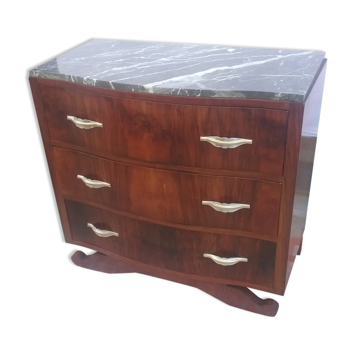 Art Deco dresser