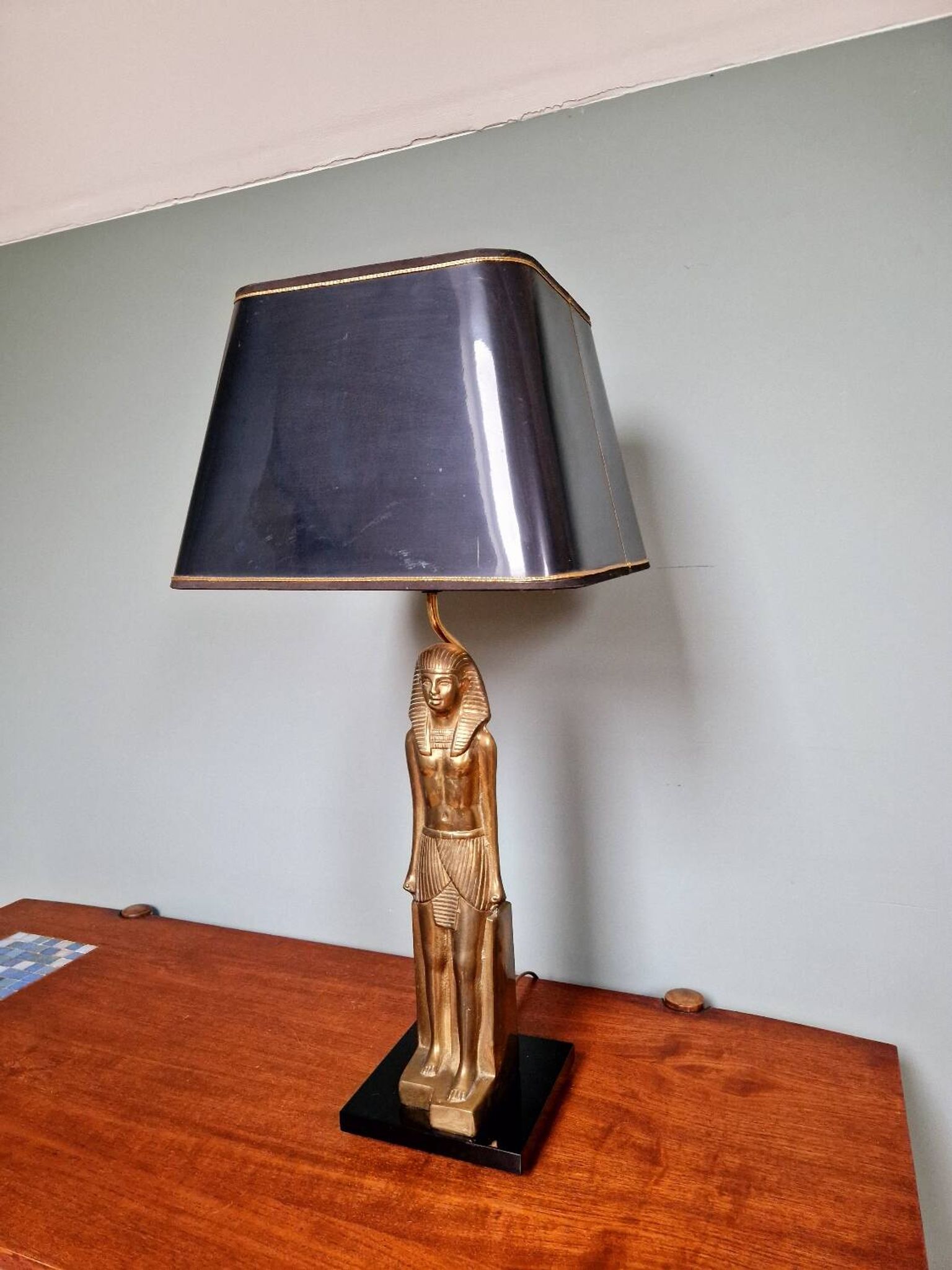 Egyptian table lamp, Hollywood Regency style, 1970