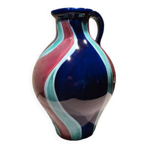 Poterie peint à la main