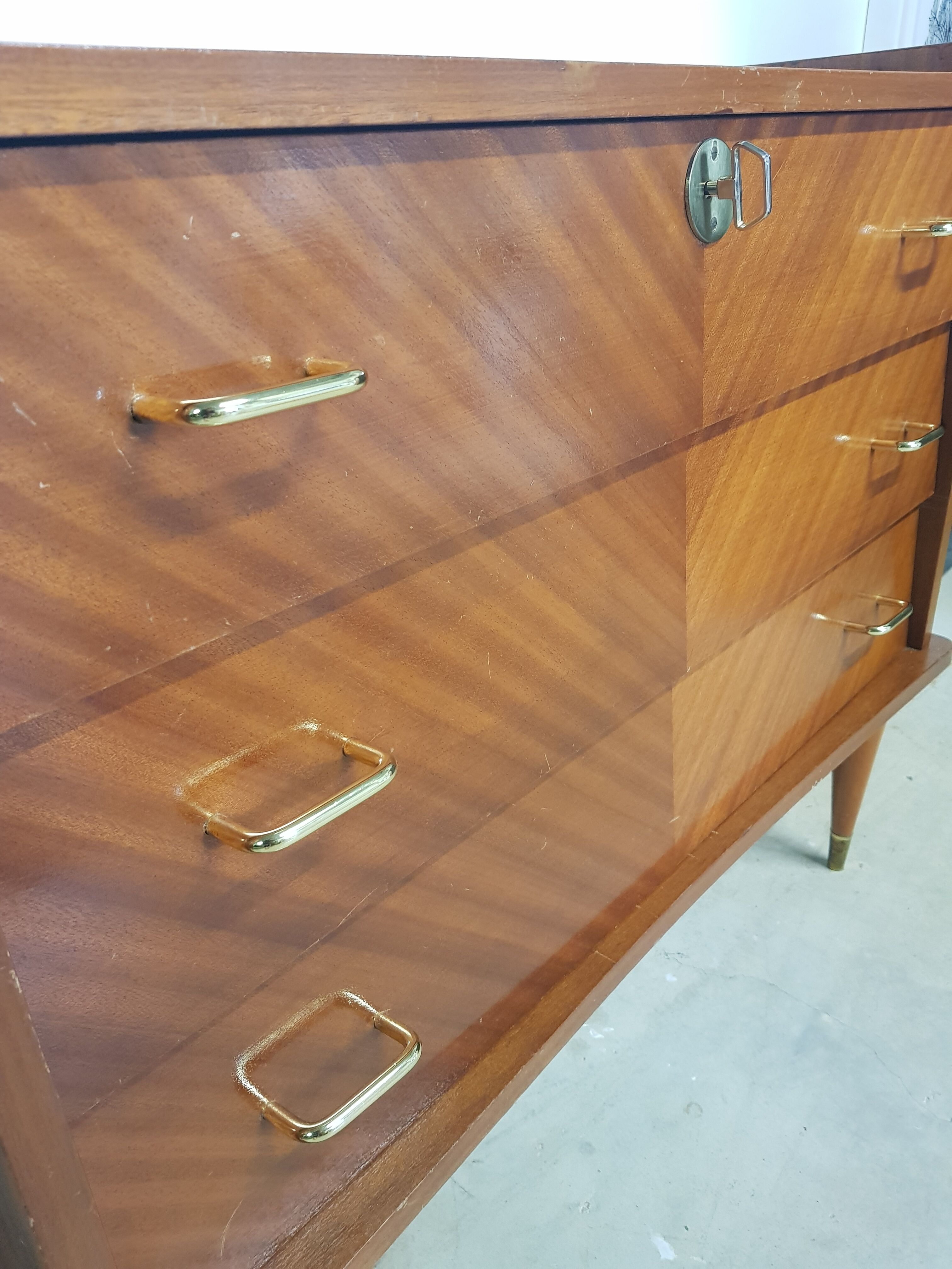 Simmob vintage chest of drawers