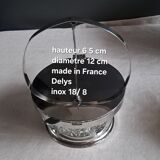 Teapot, sugar bowl, milk jug, jam jar.