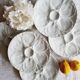 Lot de 9 assiettes en porcelaine à huîtres