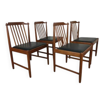 4 Scandinavian teak chairs with slats from the 1960s.