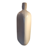 Bouteille triangulaire en grès