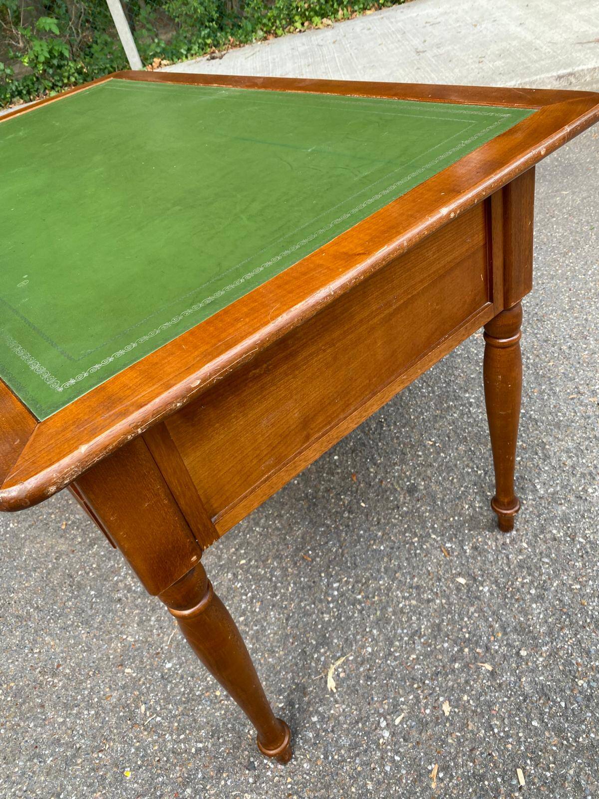 Louis XVI style desk in solid wood and green leather, 1970.