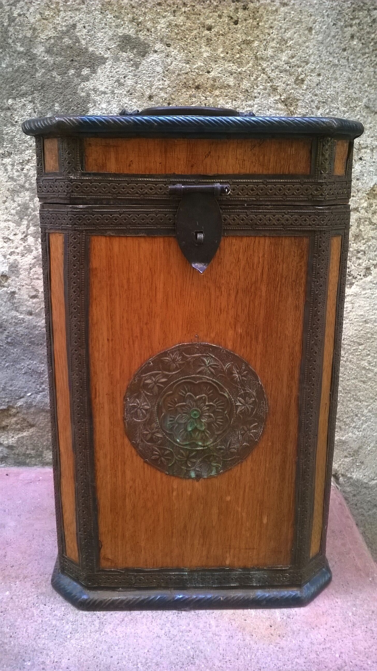 Coffre Indien vintage