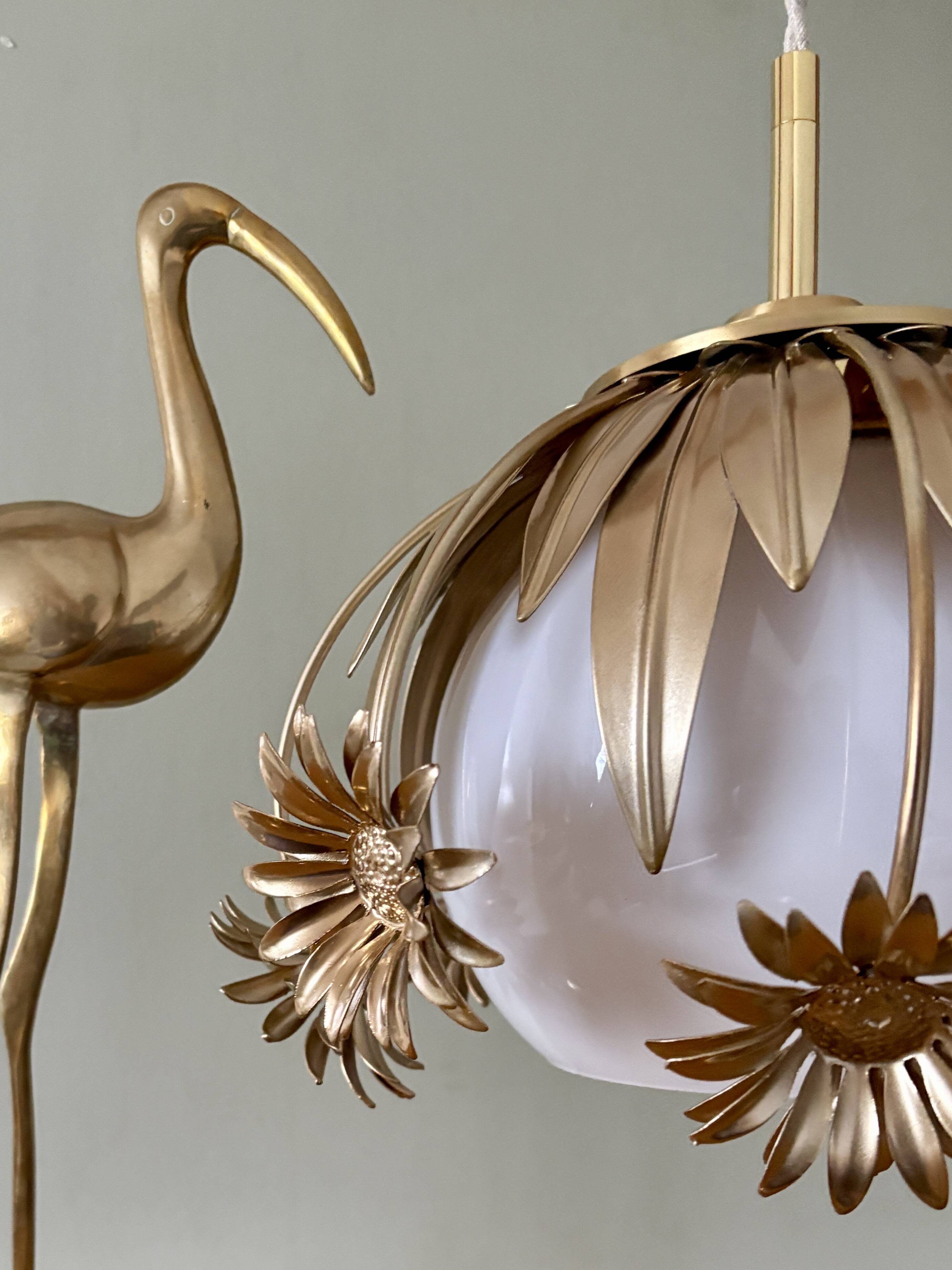 Pendant light in gilded metal and antique opaline globe
