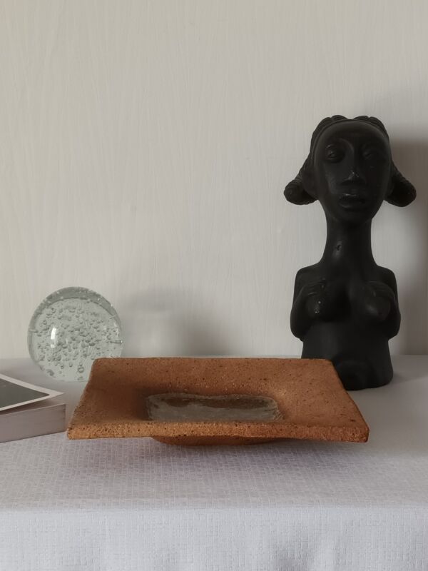 Vide poche artisanal grès chamotté résine