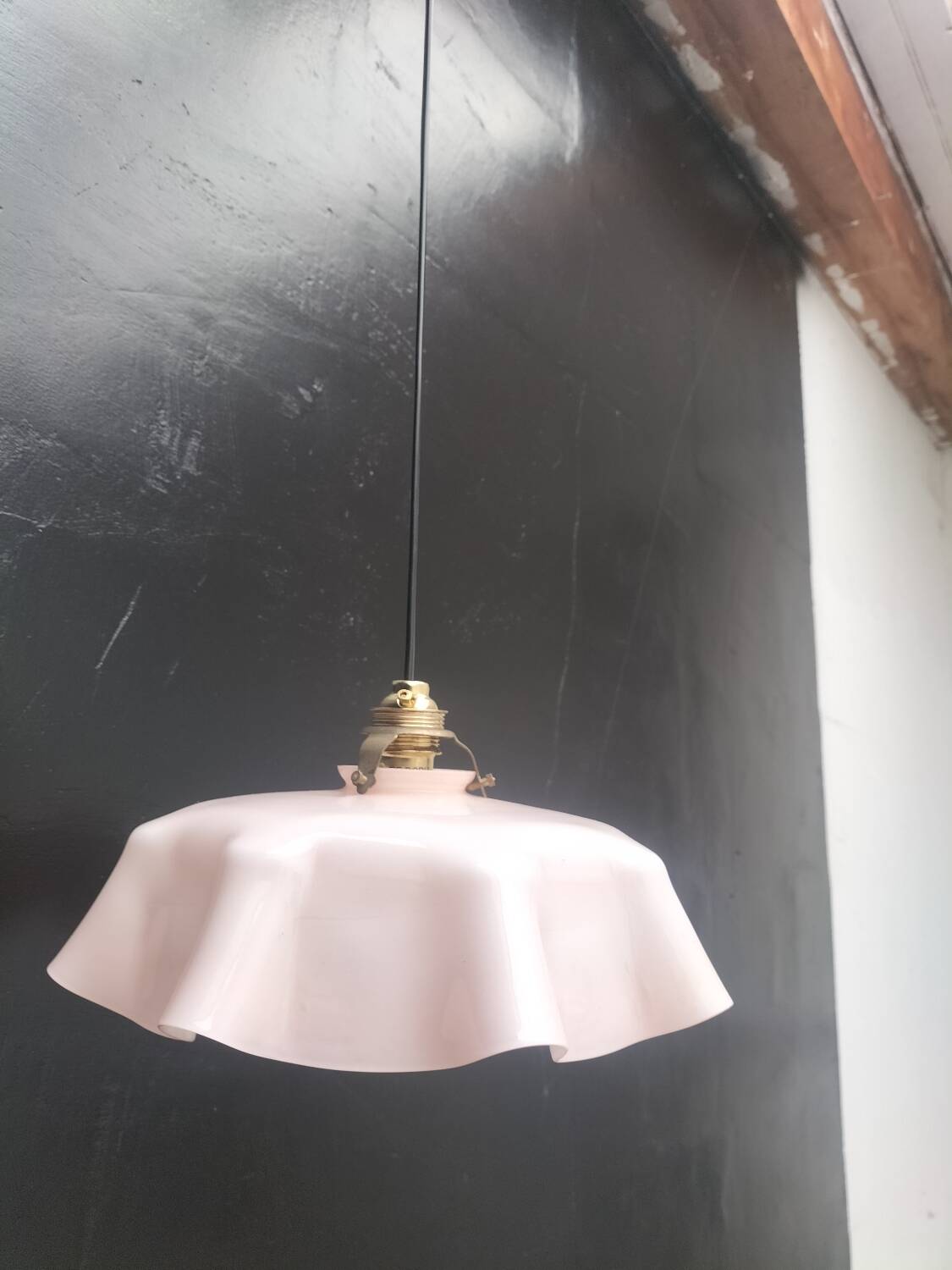 Suspension in rose opal