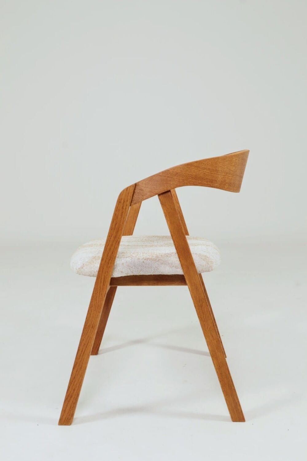 Oak dining chairs set of two, natural wood, jacquard fabric