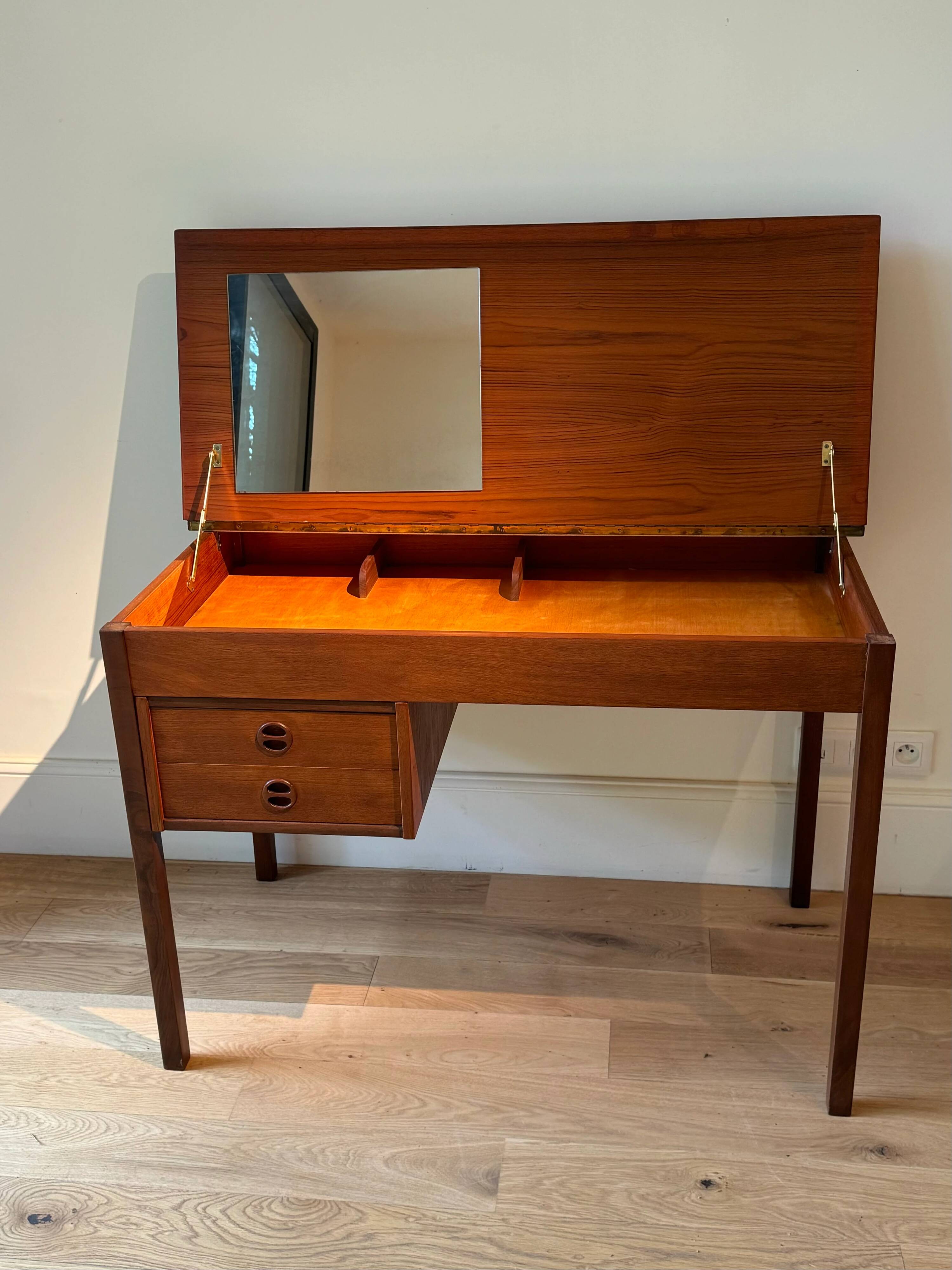 Scandinavian vintage teak desk / dressing table "Arnold"