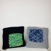 Paire de coussins en crochet vintage, années 70