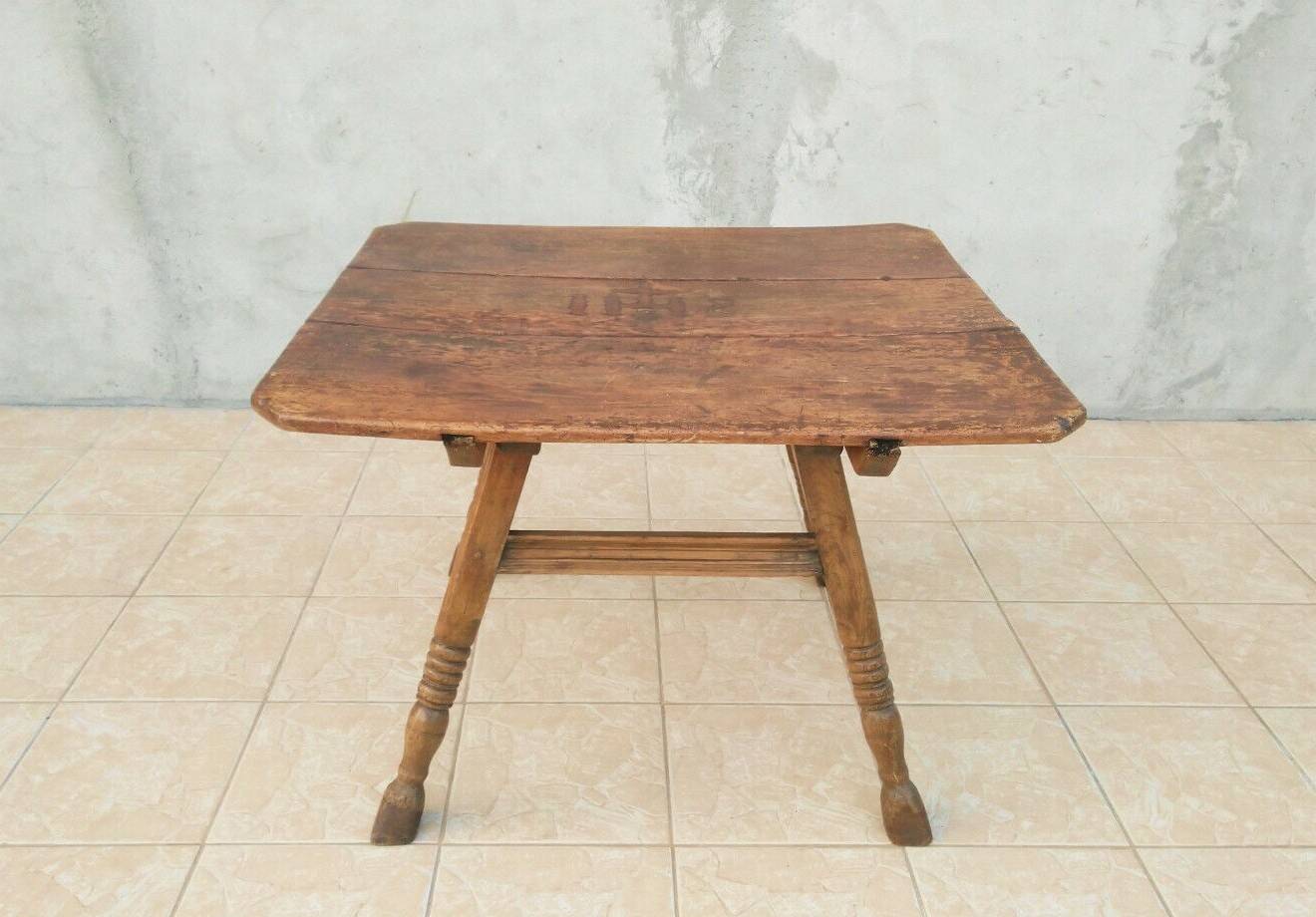 Mountain table chalet 18th century