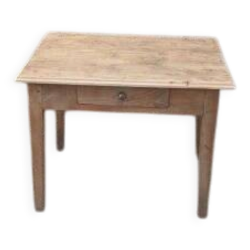 Table de ferme basse
