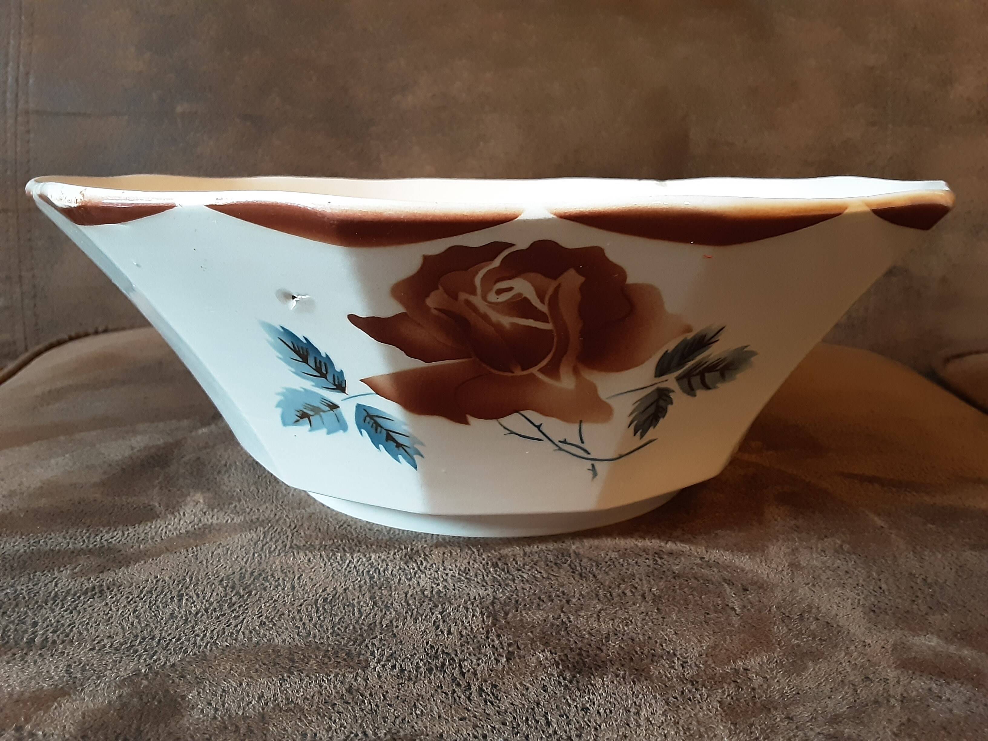Digoin Sarreguemines salad bowl